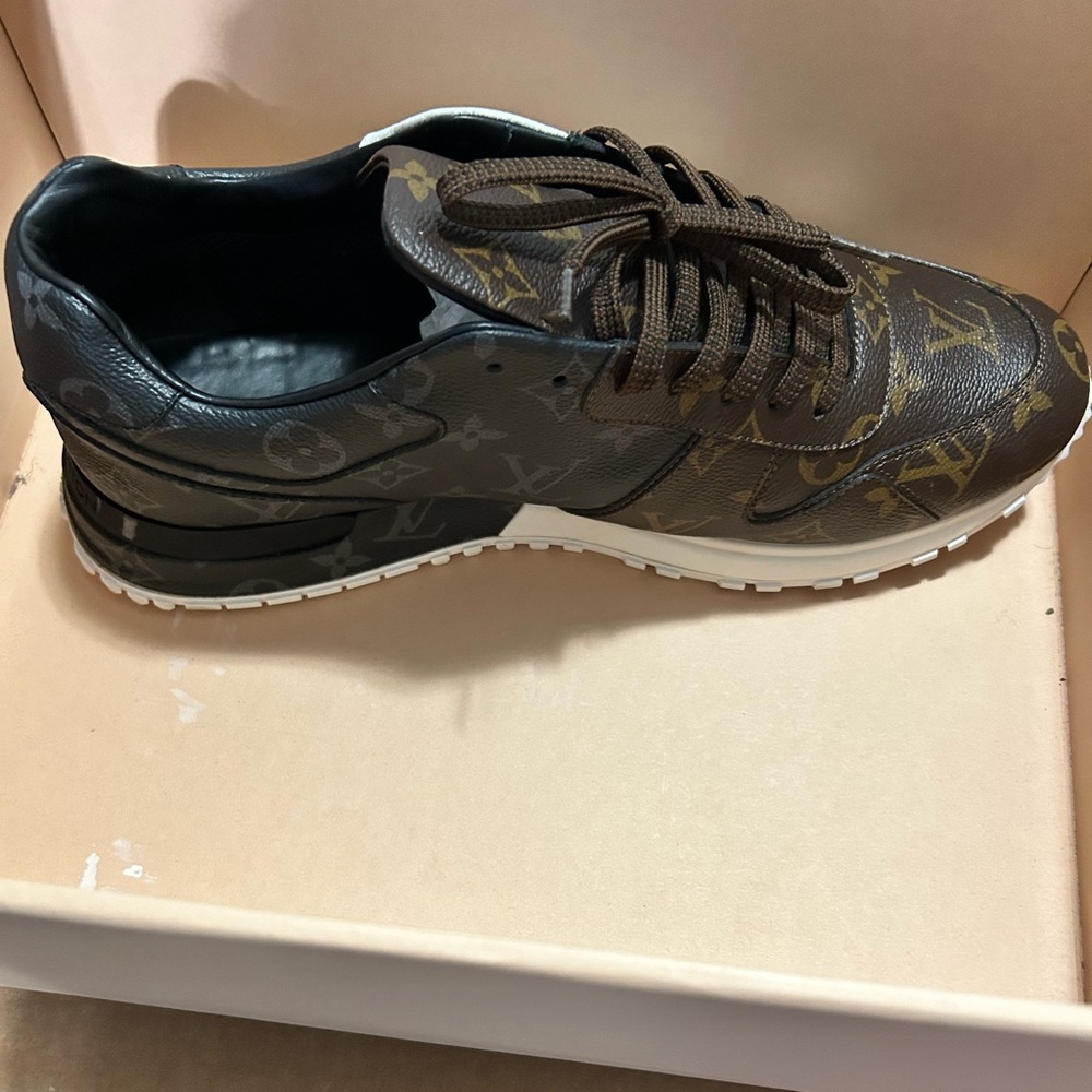 Louis Vuitton Brown and Black Sneakers